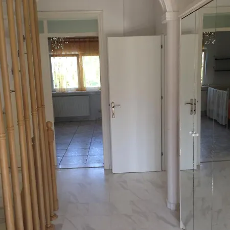 House With Garden Apartment Nea Peramos (Macedonia)